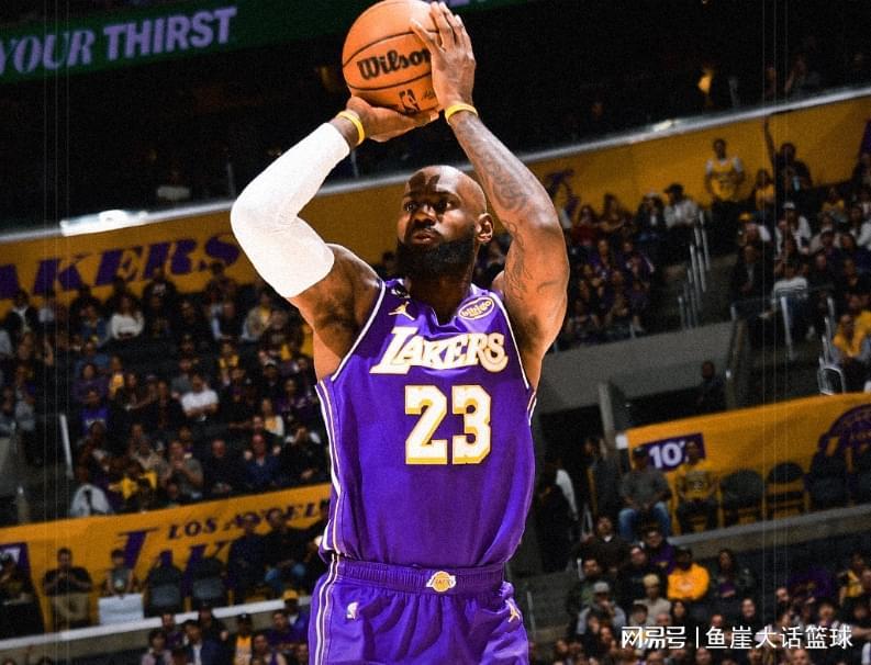 NG官方网站-逆转！恩比德35+7东契奇伤退，里夫斯35+6立功，老詹险拿尴尬三双